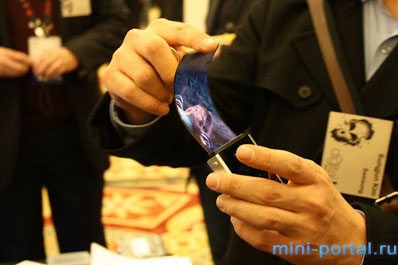 Samsung Flexible AMOLED ( OLED )